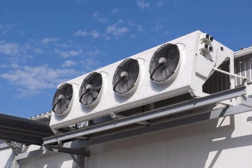 unità esterna di dispositivo per la refrigerazione industriale a Salerno
