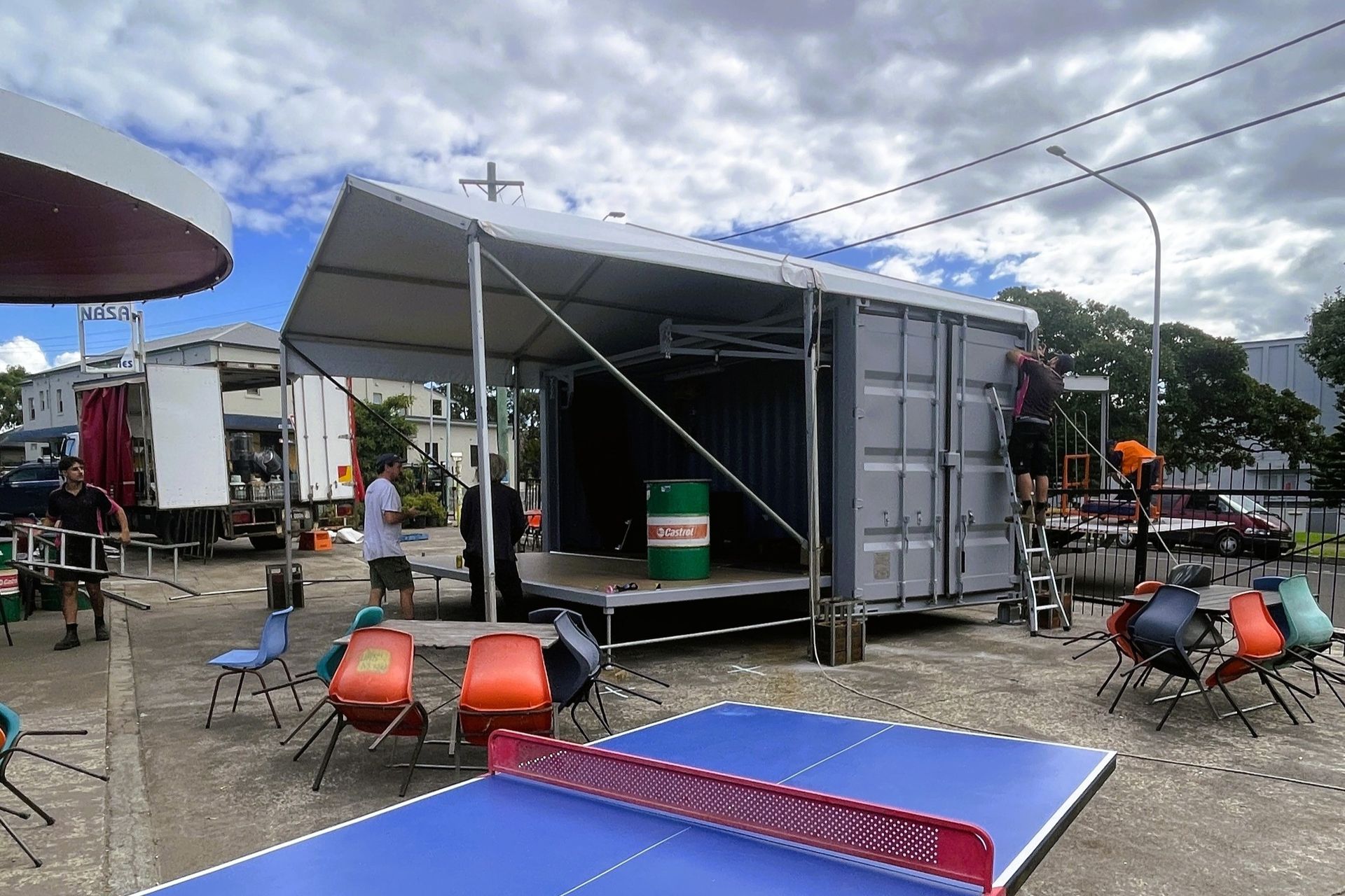 6m Hoecker Marquee Structure
Container Stage Cover
White Roofs Only