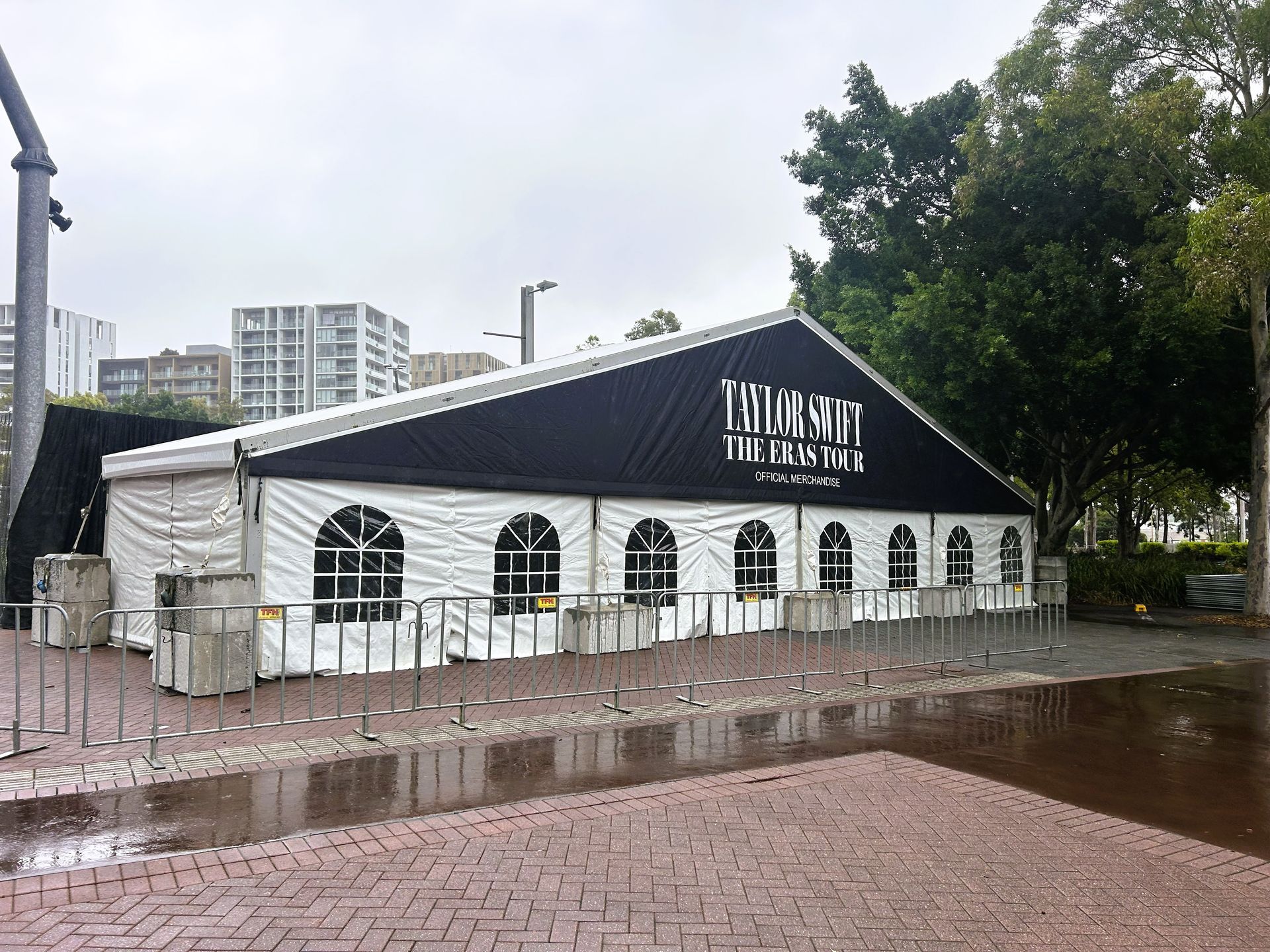 20m Hoecker Marquee Structure
Custom Print Gable
Accor Stadium
Homebush NSW