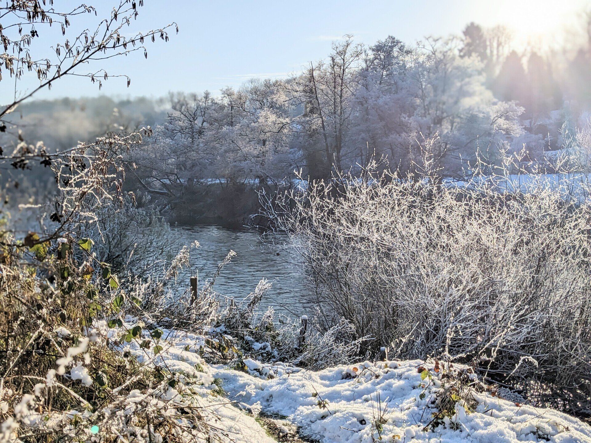 Winter Wonderland - A Poem by Sue Cartwright, Spiral Leaf