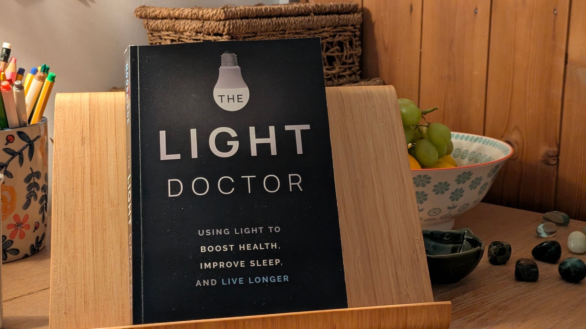 The Light Doctor by Martin Moore-Ede MD PhD - A Book Review by Sue Cartwright, Spiral Leaf The Light Doctor by Martin Moore-Ede MD PhD - A Book Review by Sue Cartwright, Spiral Leaf