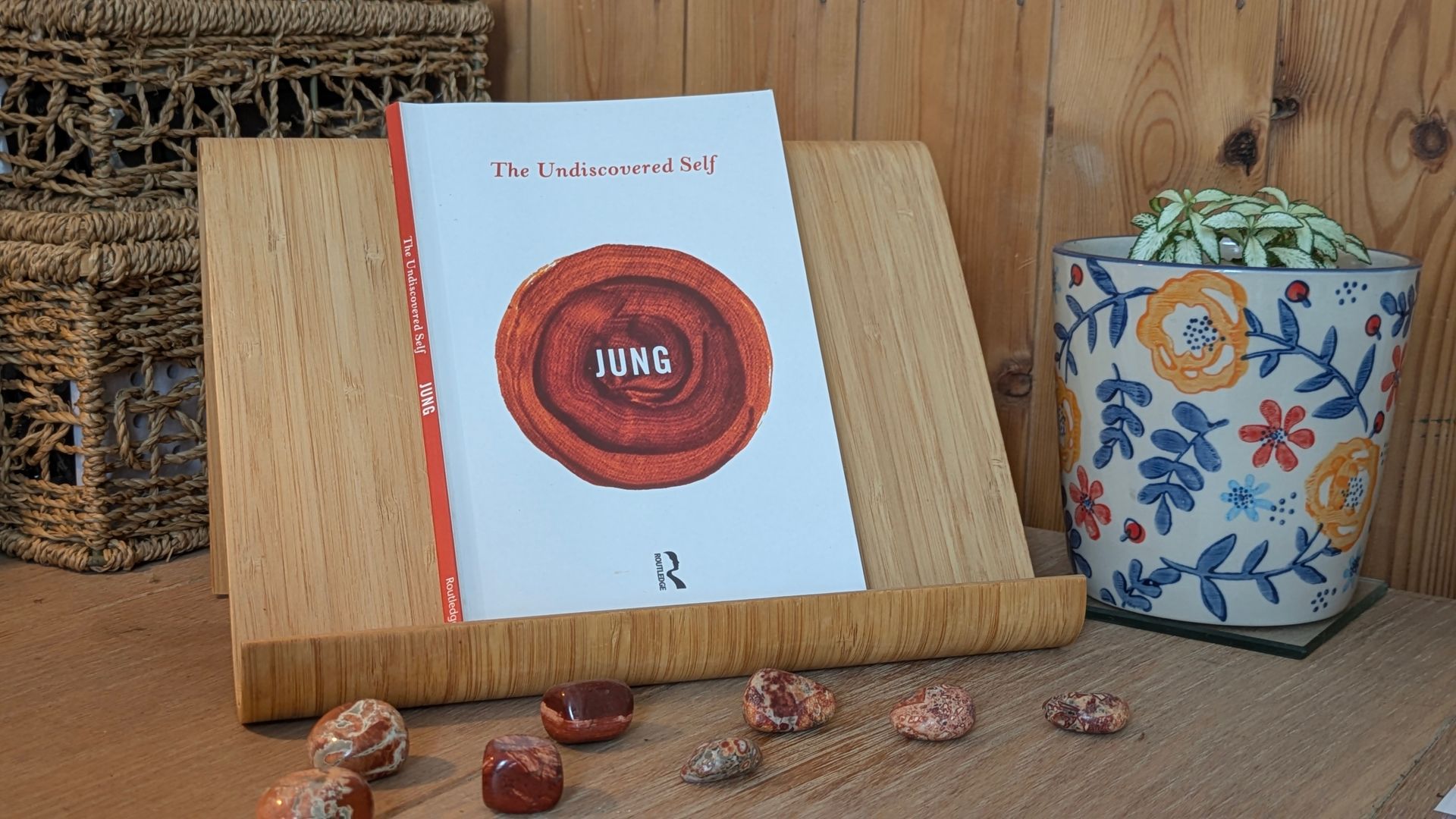 The Undiscovered Self by Car Jung - Book Review by Sue Cartwright, Spiral Leaf