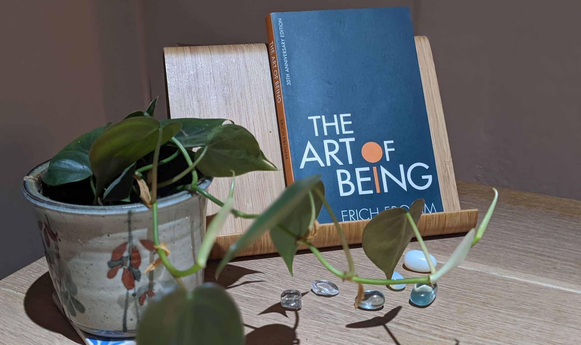 The Art of Being by Erich Fromm - A Book Review by Sue Cartwright, Spiral Leaf The Art of Being by Erich Fromm - A Book Review by Sue Cartwright, Spiral Leaf