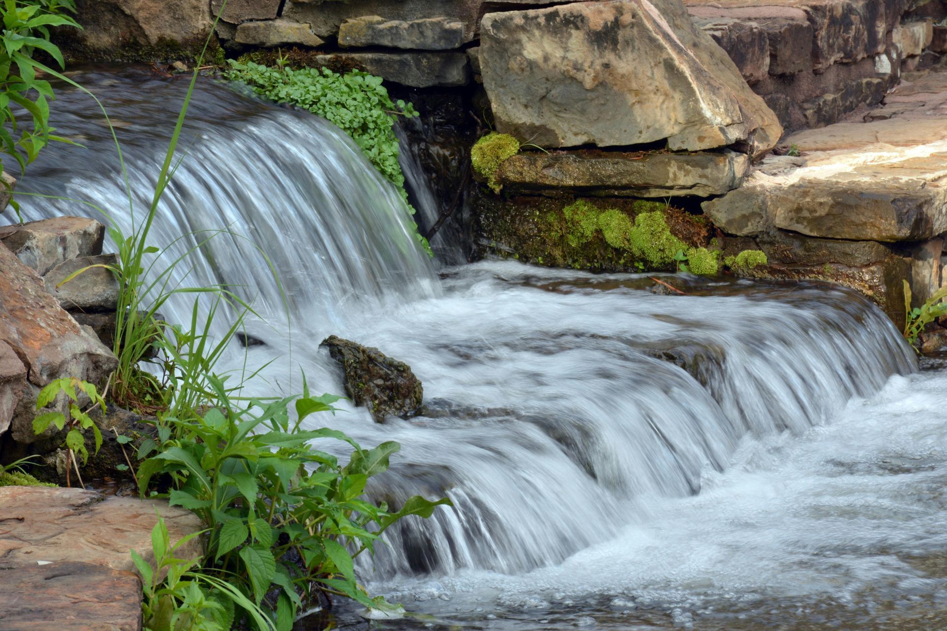 What Flows? - A poem by Sue Cartwright, Spiral Leaf