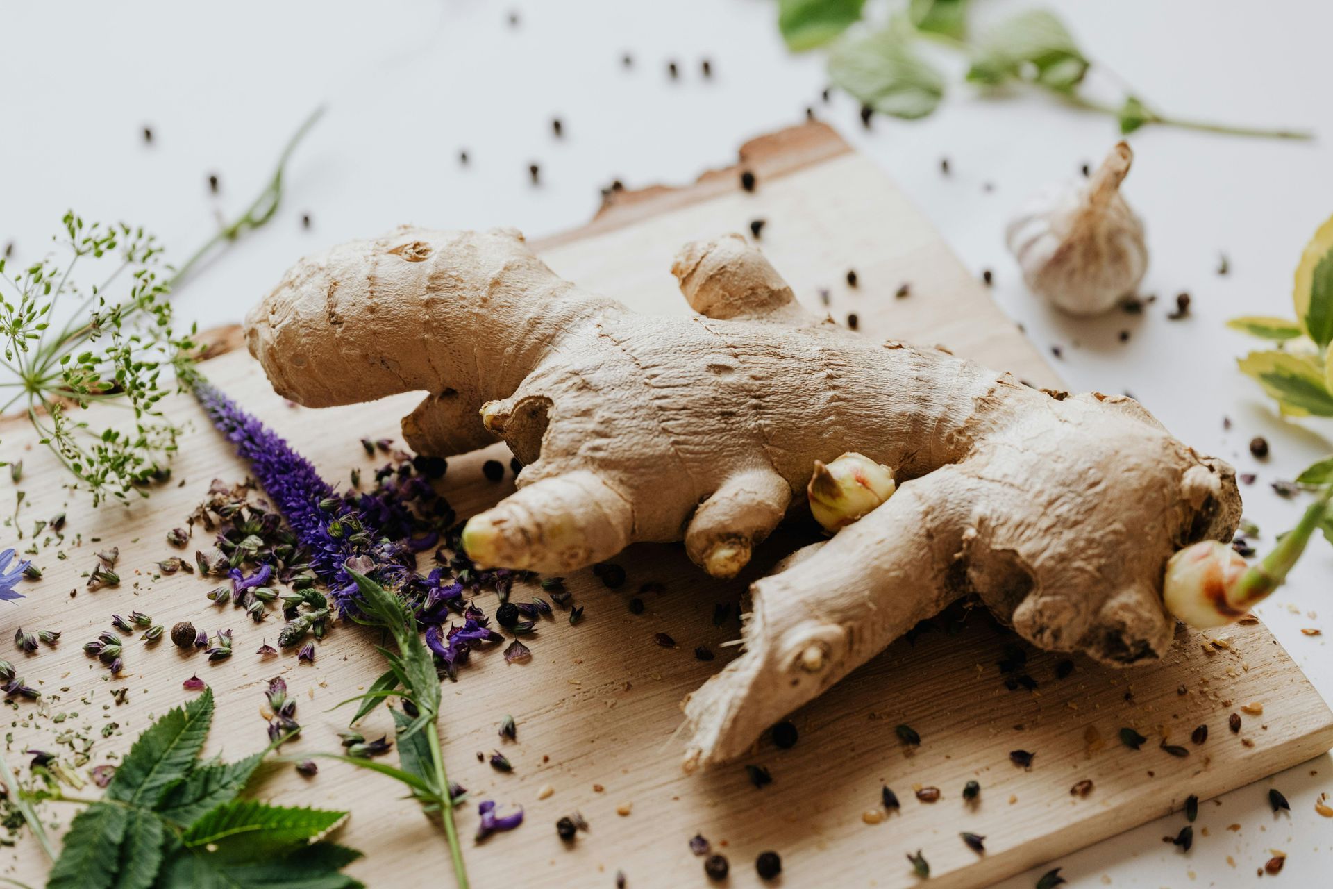 A Healing Spice (Ginger) by Sue Cartwright, Spiral Leaf