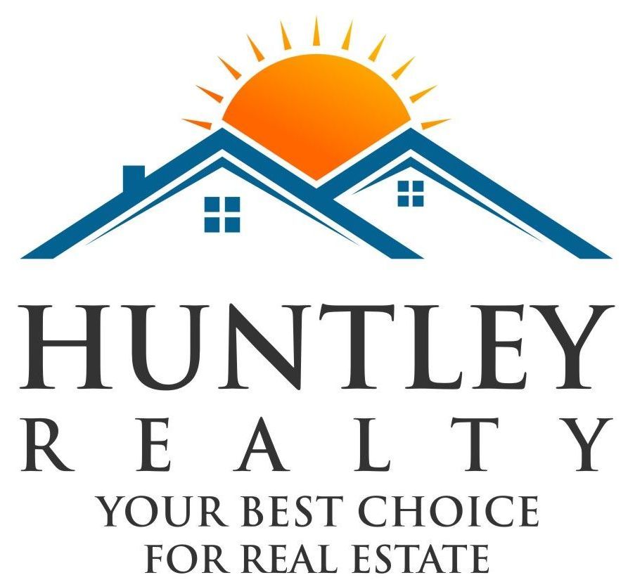 Huntley Realty logo represting a luxury real estate brand serving Huntley, Illinois and surrounding communities.