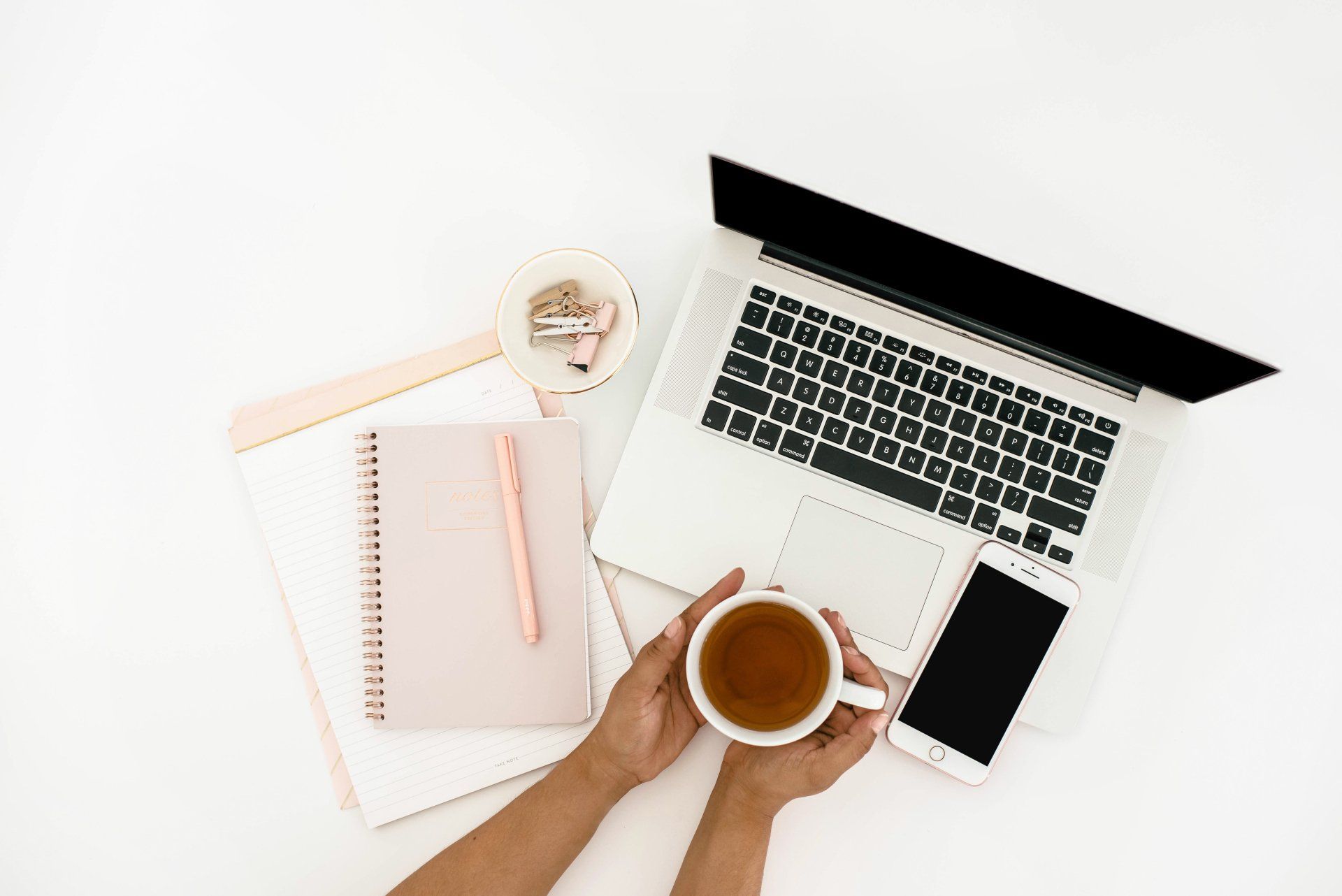 Money goals for the new year to help you achieve financial freedom.