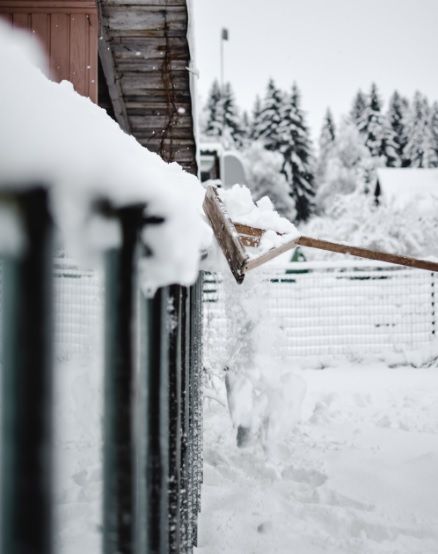 removing snow from roof
