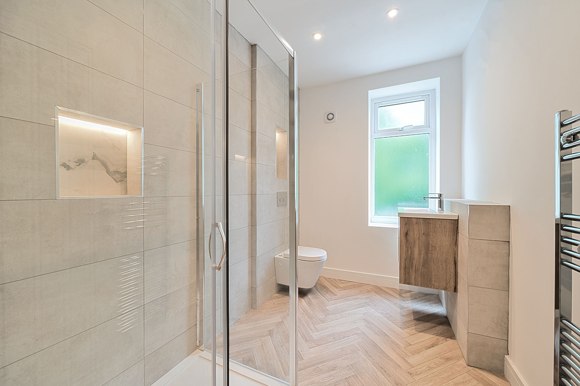 Clarence Road - Shower room