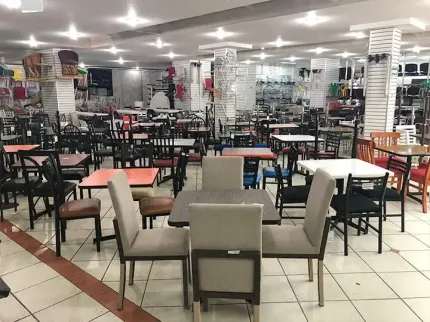 Mercantil Gurza - Mesa fibra de vidrio