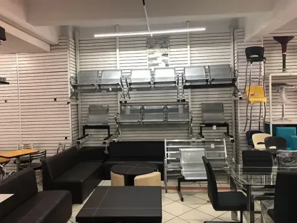 Mercantil Gurza - Silla tubular negro y cromado