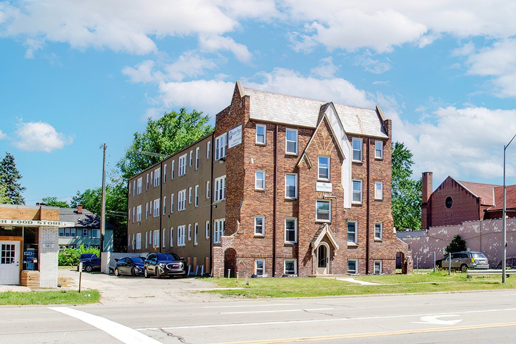 574 w huron