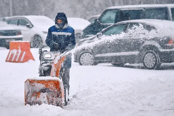 commercial snow blowing service in brooklyn ny