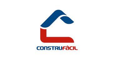 Logotipo de Construfacil: una casa estilizada en azul y rojo con el nombre