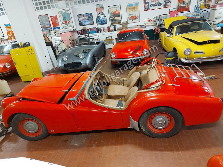 Triumph Tr2