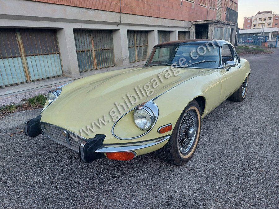 Jaguar E type V12 spider
