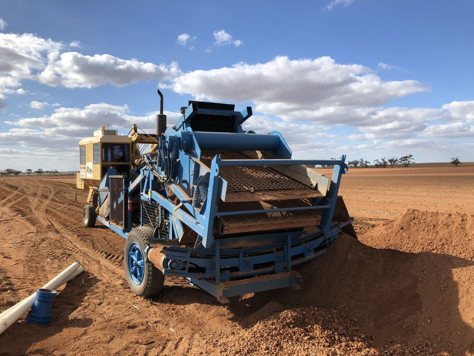 Material screening, separation and backfilling