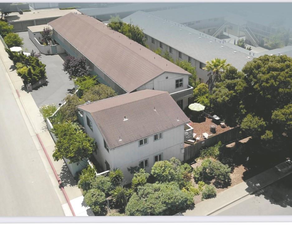 Del Rey Apartments