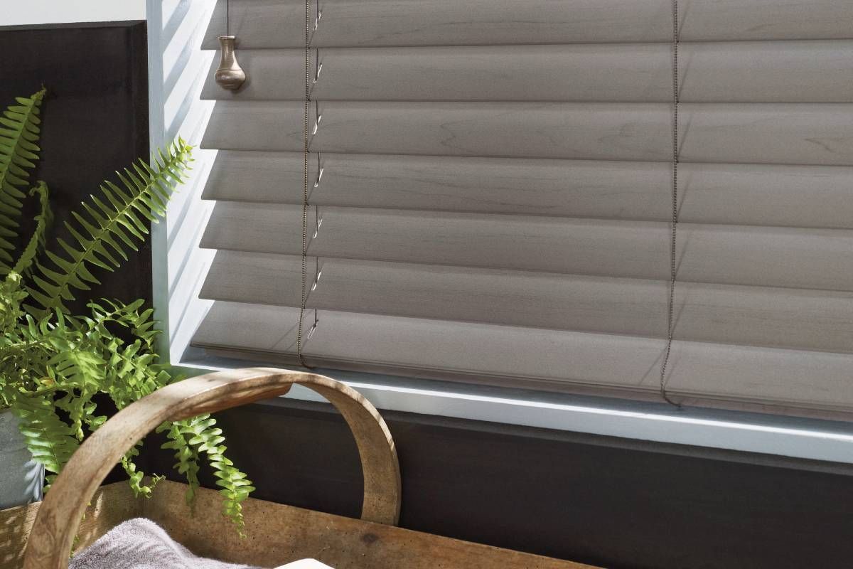 Hunter Douglas EverWood® Alternative Wood Blinds decorating a home bathroom at Alton Bay Blinds near Hampton, NH