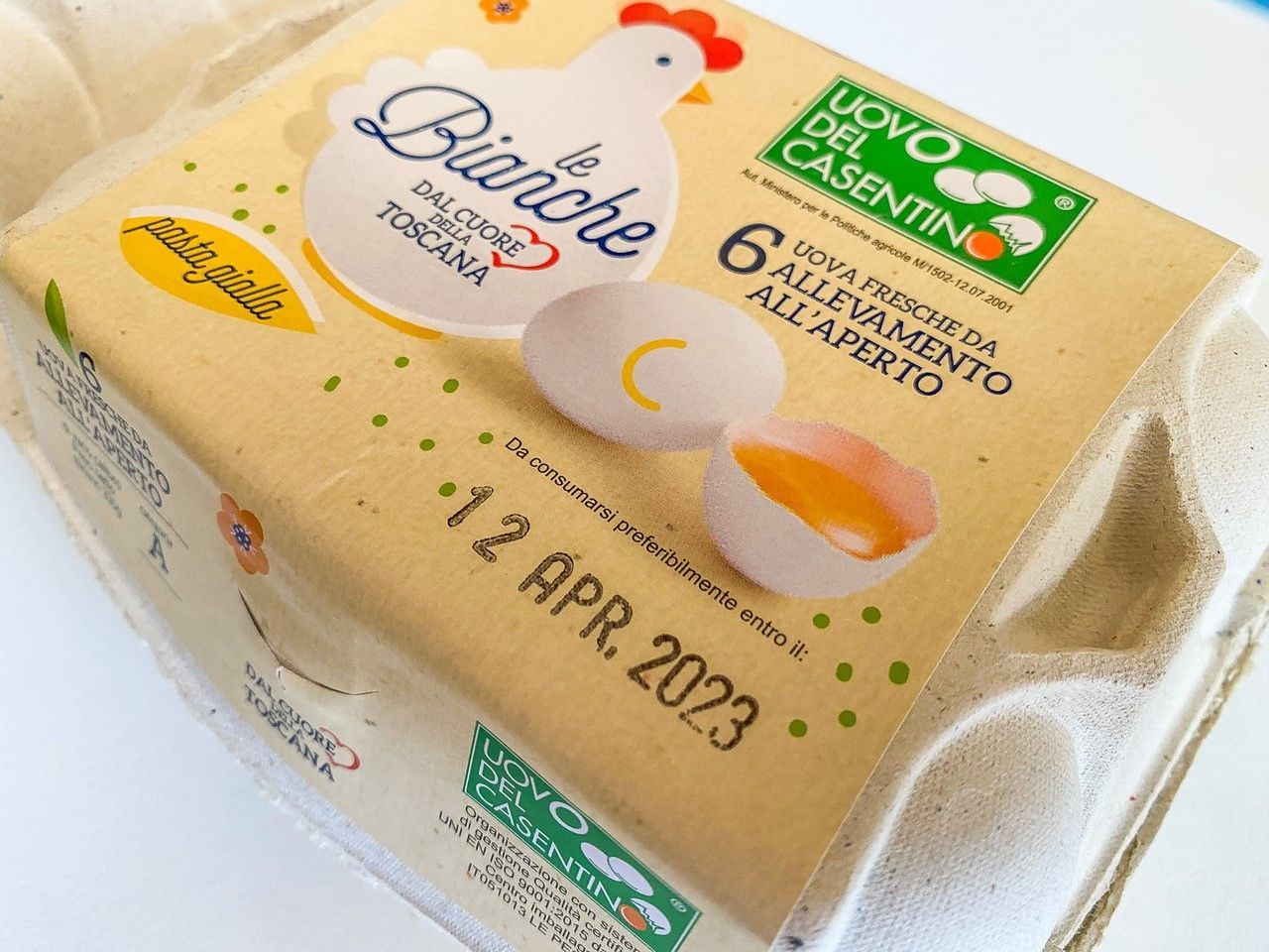 uova bianche del casentino 1