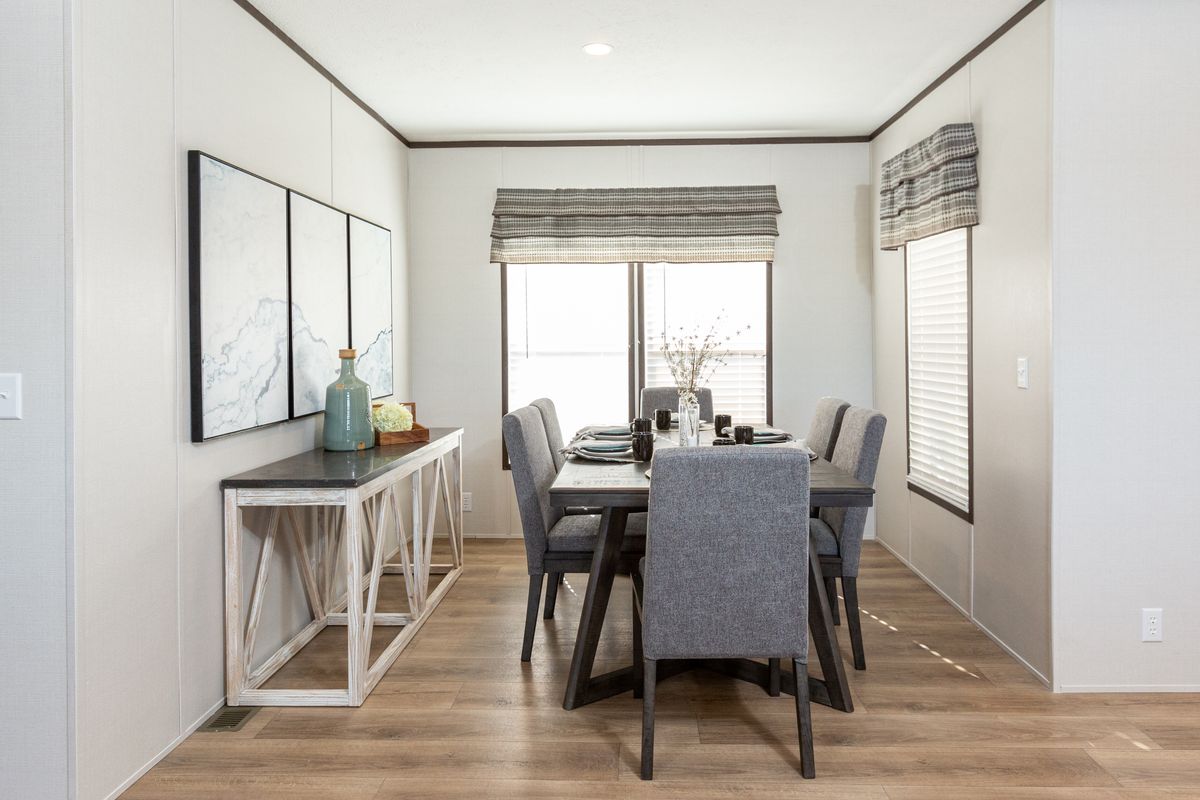 The Hampton Bay Manufactured Home Floorplan in Columbus GA Preferred