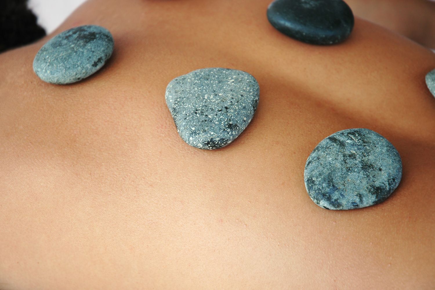 Hot Stone Massage | Chicago, IL | Massage Ling Ling