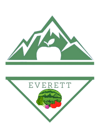 A black and white logo for country farms everett