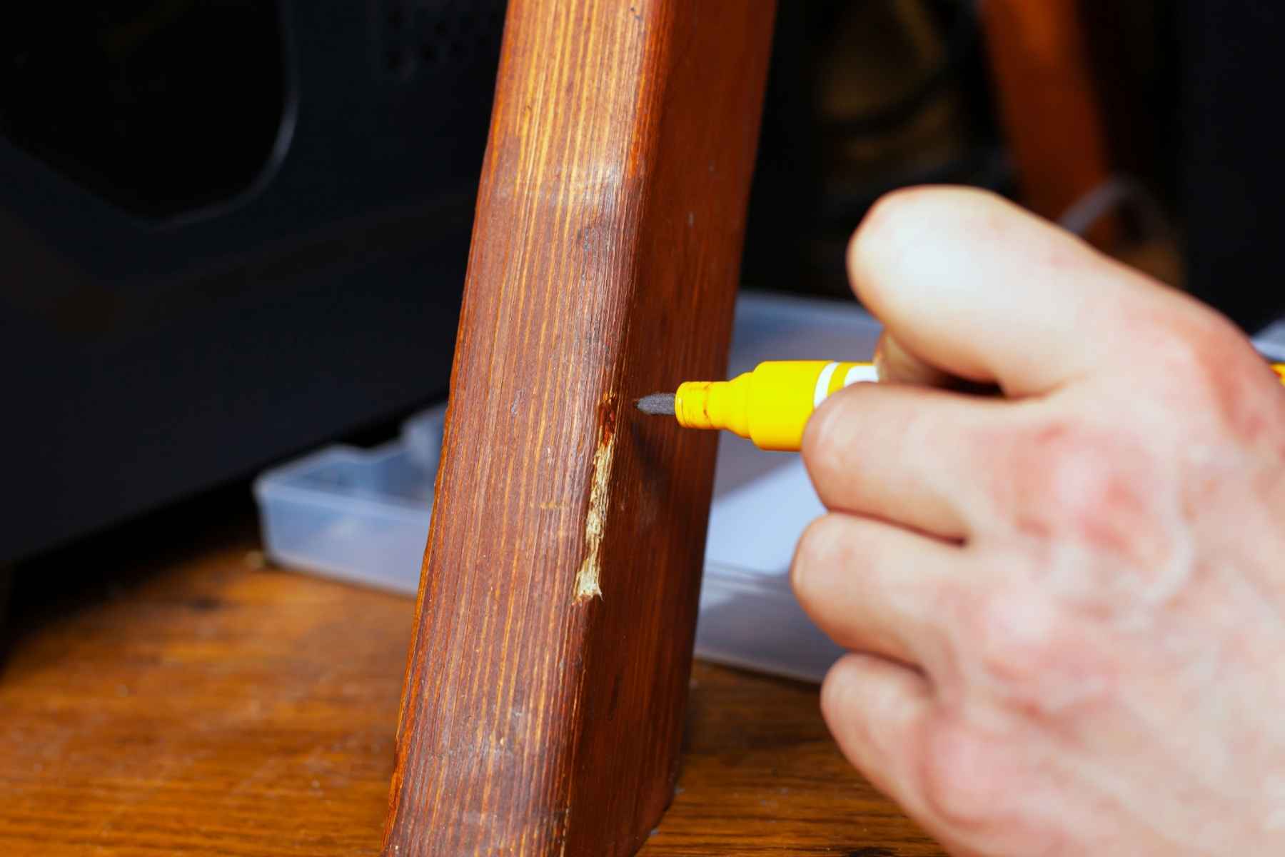 reparación pata de madera