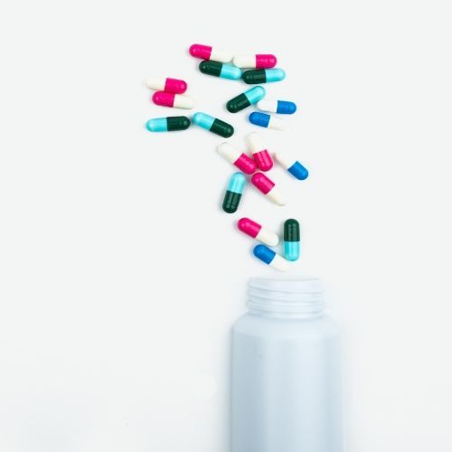Caja de Xalkori Crizotinib 250mg mostrando el precio en etiqueta