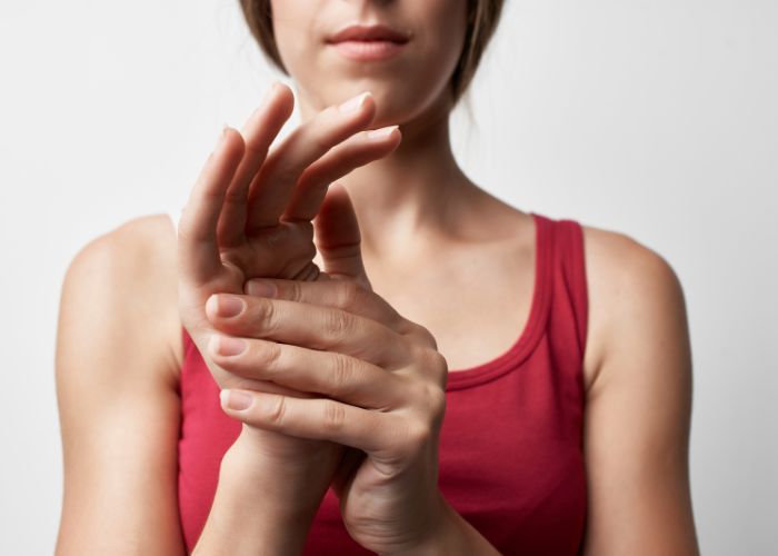Mujer con Arttritis