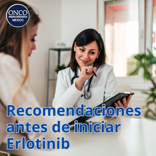 Médico explicando instrucciones antes del tratamiento.