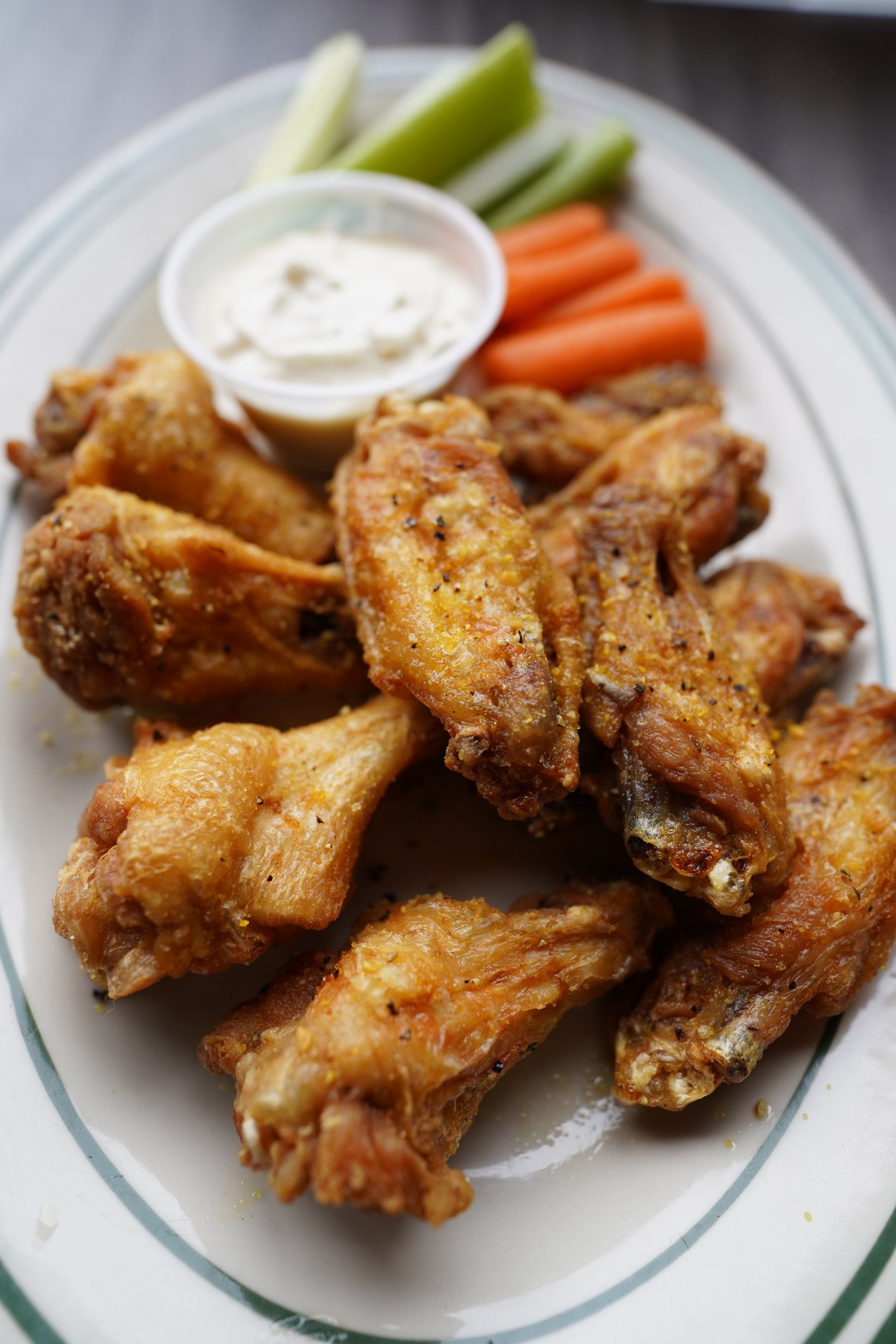 Cafe Hot Wing 7 Best Wings In Suwanee