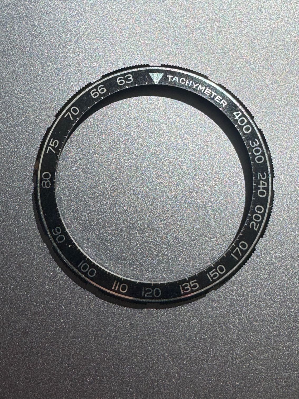 Heuer Autavia 2446c bezel