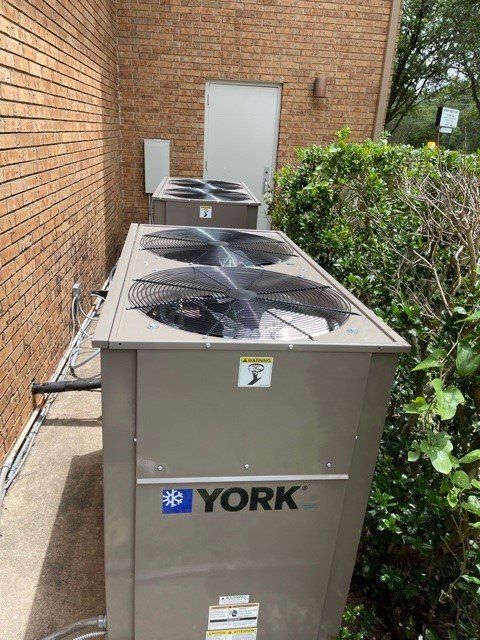 Heating & AC unit