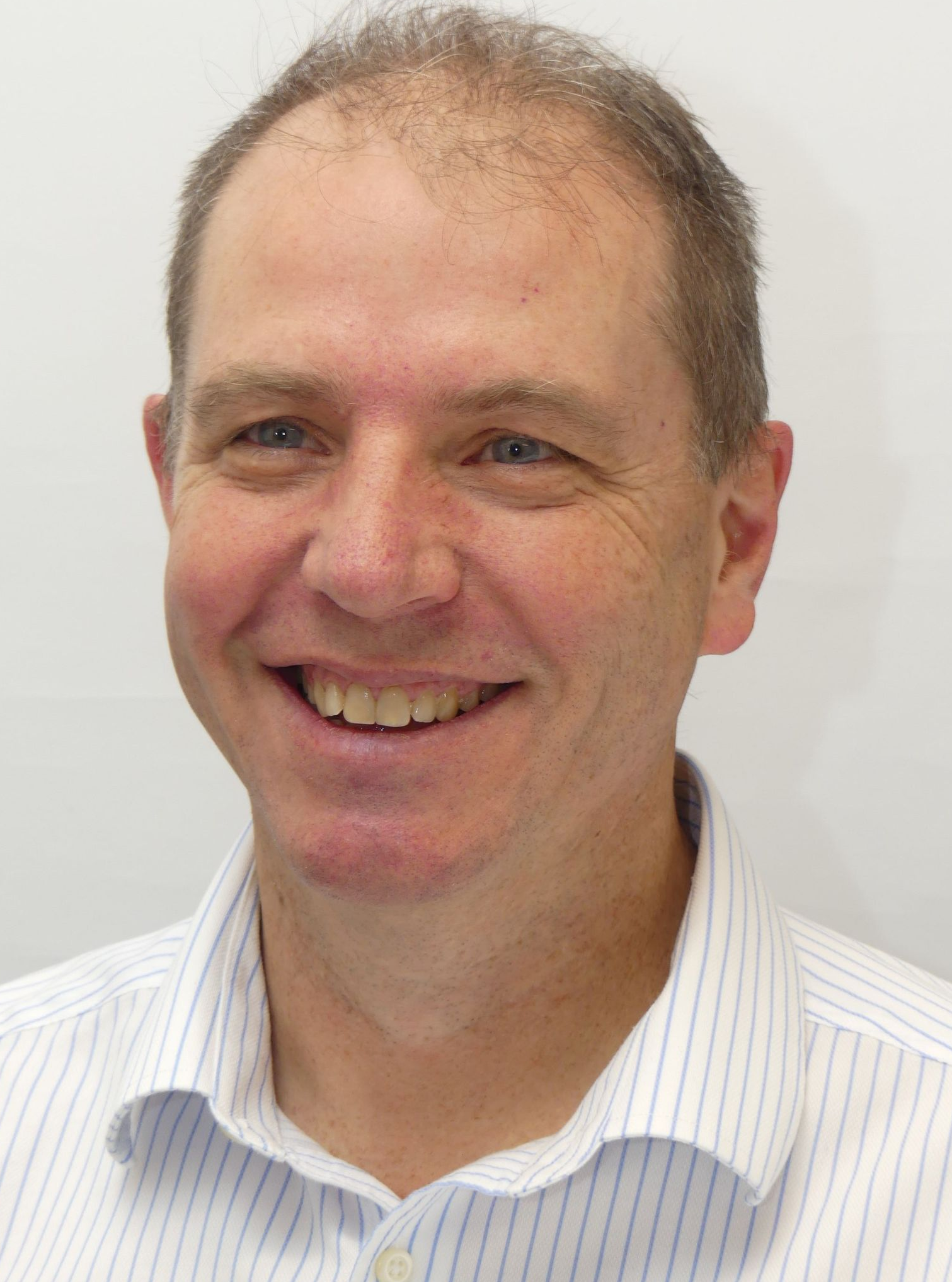 Dr Michael Thomas
