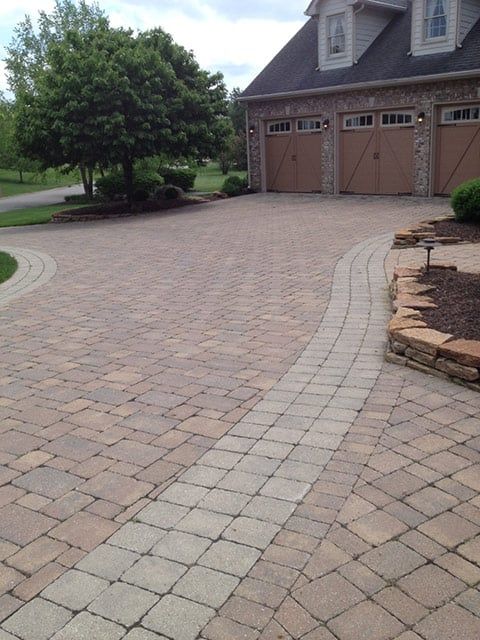 Bricks Pathway — Chillicothe, OH — Arselli's