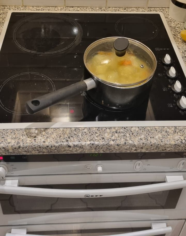 New electric cooker installed by ZA Electrical