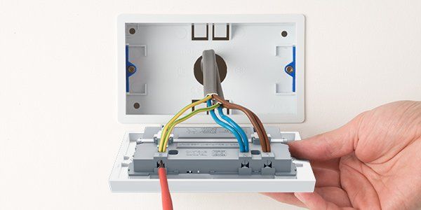 EMERGENCY ELECTRICIAN NEAR ME