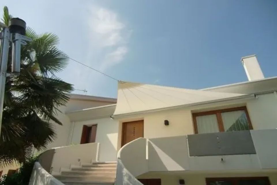 Tenda a vela e villetta