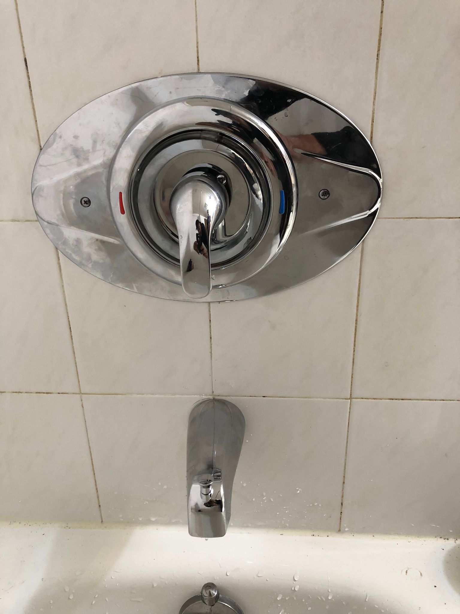 Shower valve repairs by 17 Plumbing & Construction Design