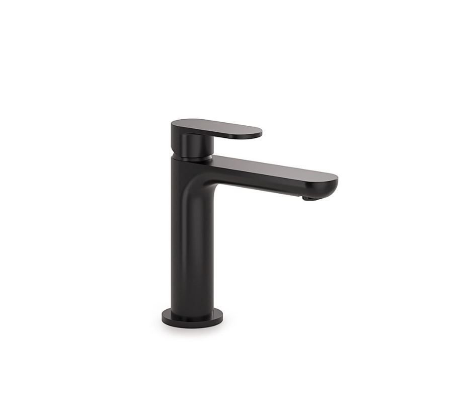 Un rubinetto del lavandino del bagno nero su uno sfondo bianco.