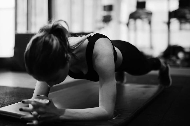 shoulder mobility before bench at a Payson area gym.