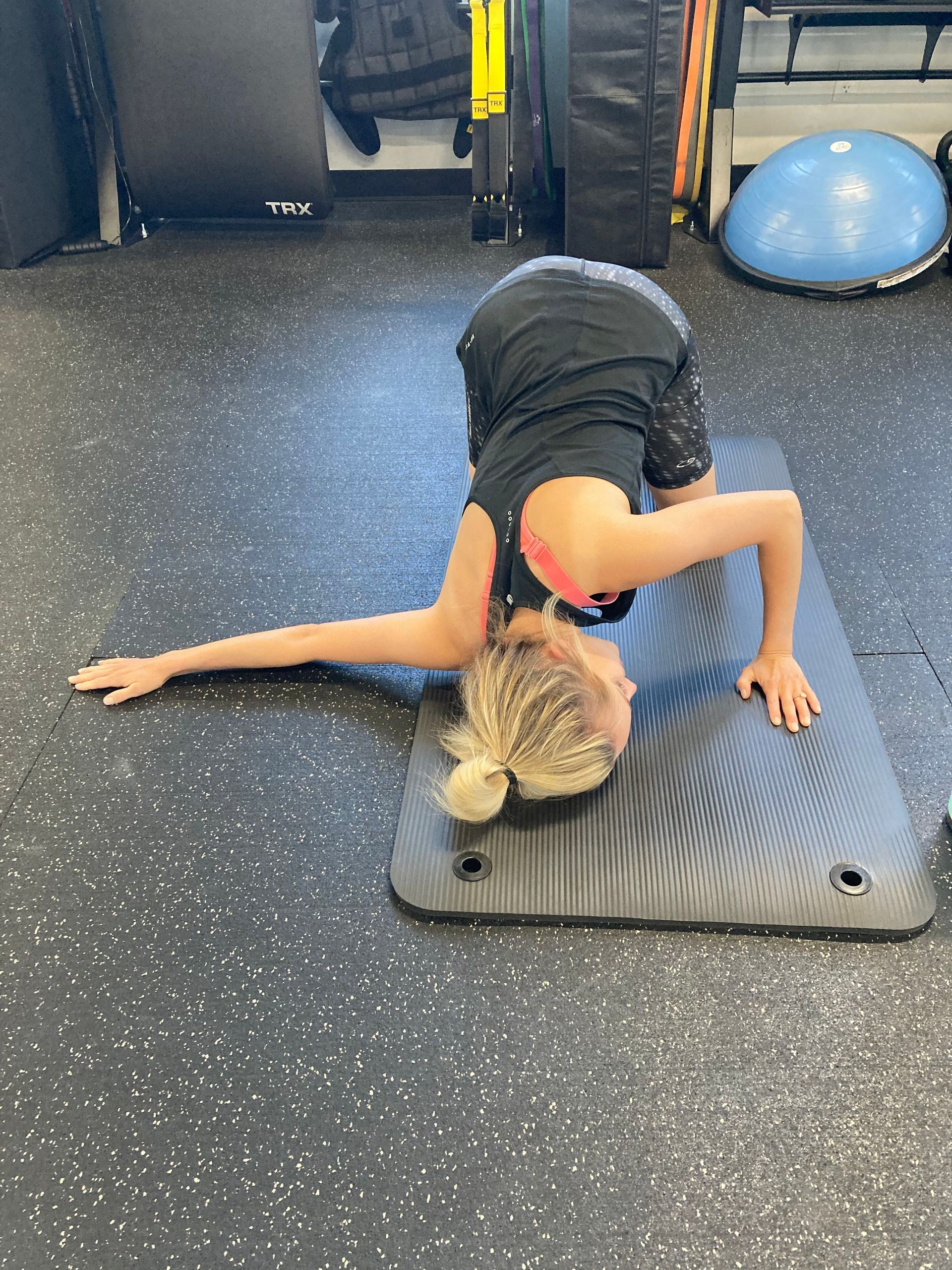 Stretching and flexibility training at FitClub in Salem, Utah for improved fitness.