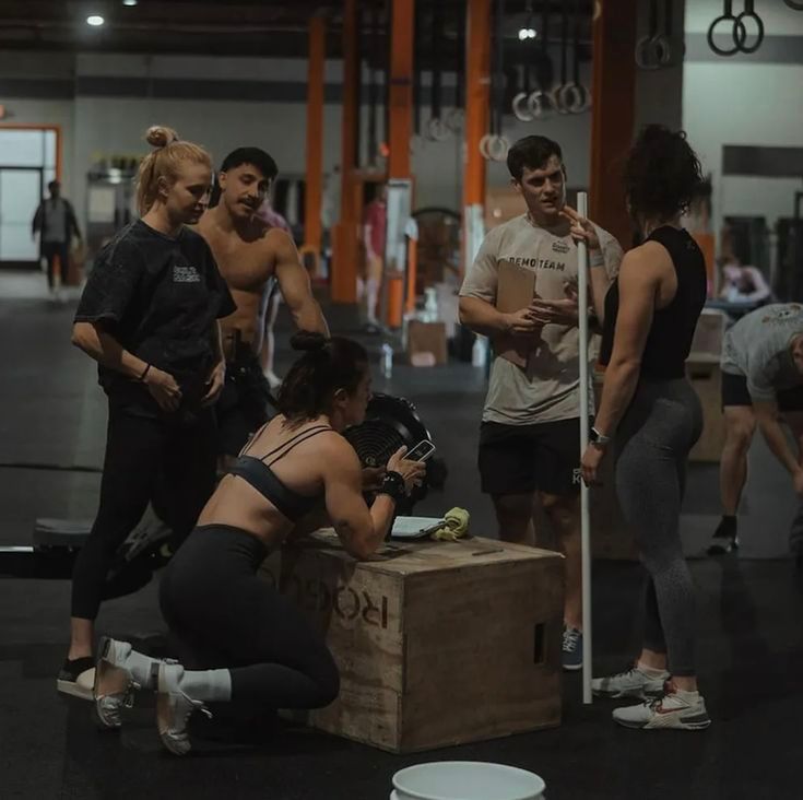 shoulder mobility before bench at a Payson area gym.