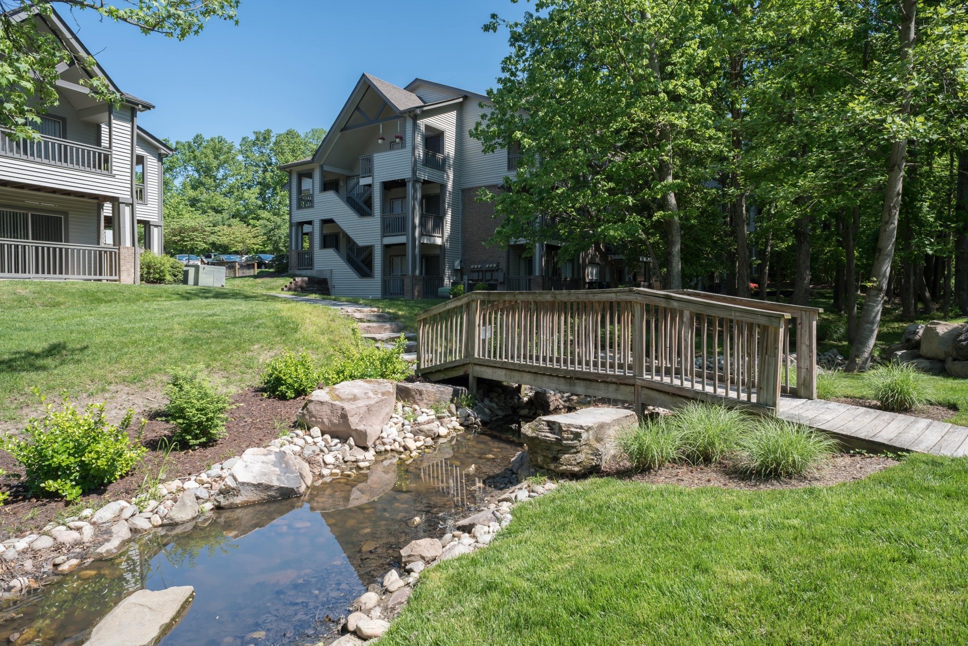 Hickory Creek One and Two Bedroom Apartments in Henrico, VA