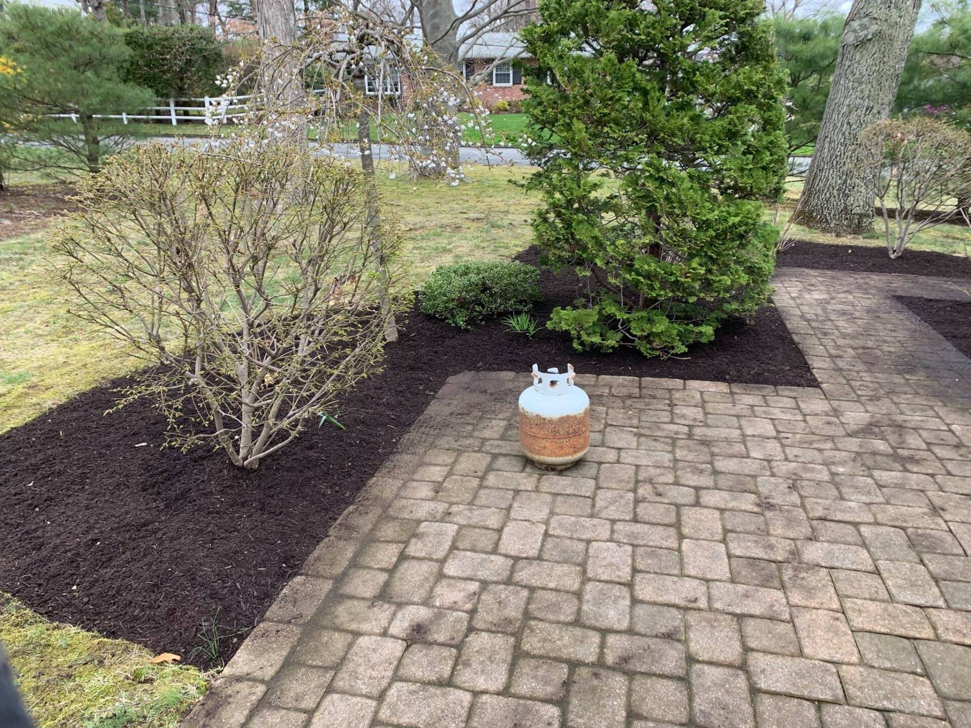 Mulch Install
