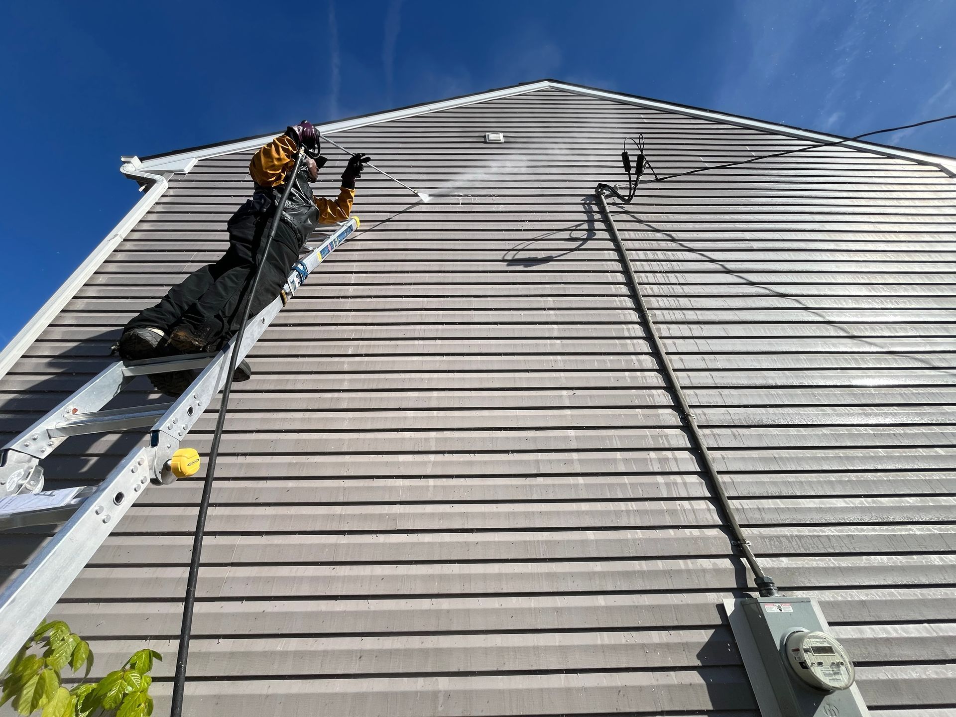 Home siding repair project in Burlington County NJ