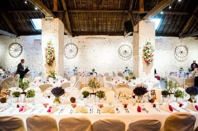 Location de La ferme du château de Corroy-le-Grand pour vos événements privé et professionnels