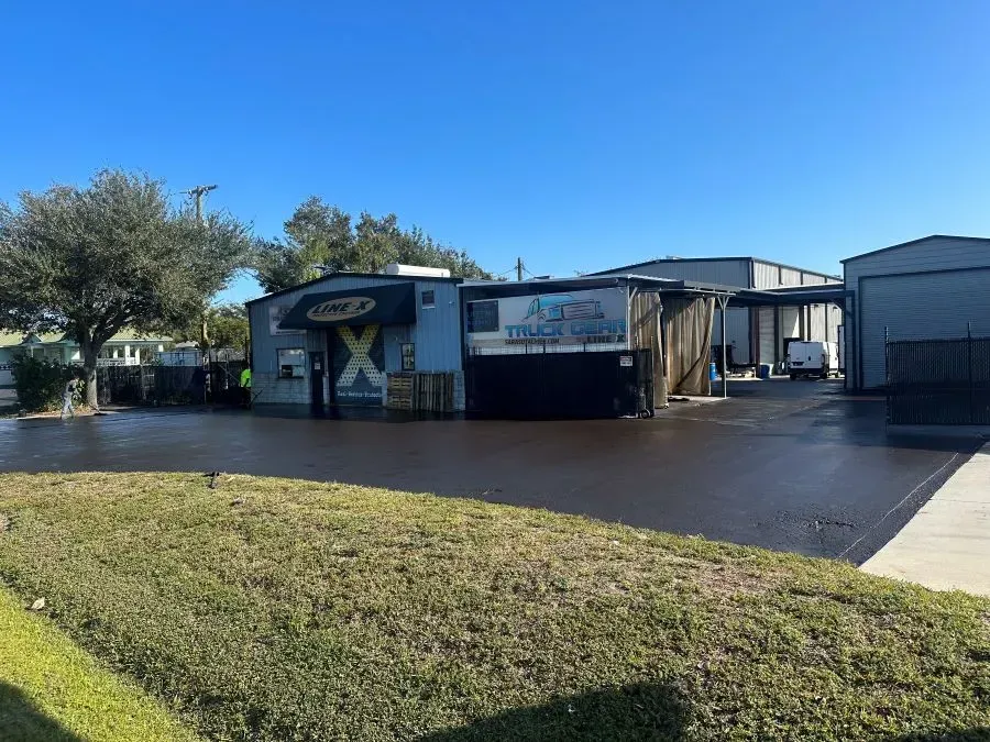 Sealcoating job in Bradenton FL. by HM Paving LLC Riverview FL