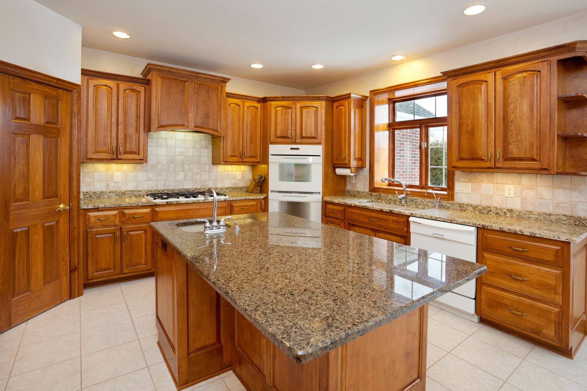 Custom Cabinets in Frisco, TX | Logan Construction